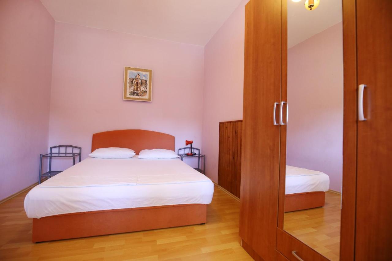 Apartmani Buca Biograd Na Moru Ngoại thất bức ảnh