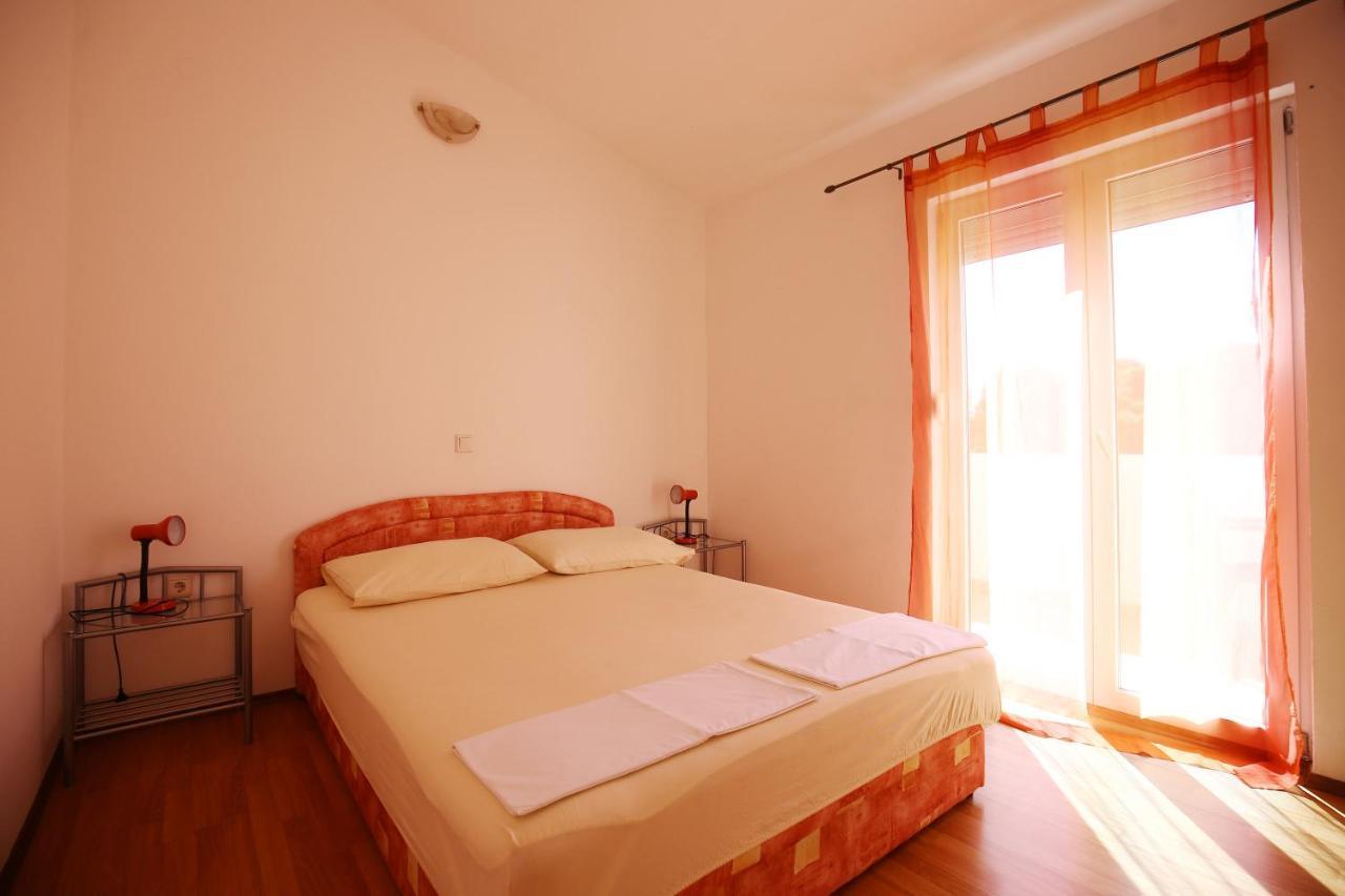 Apartmani Buca Biograd Na Moru Ngoại thất bức ảnh