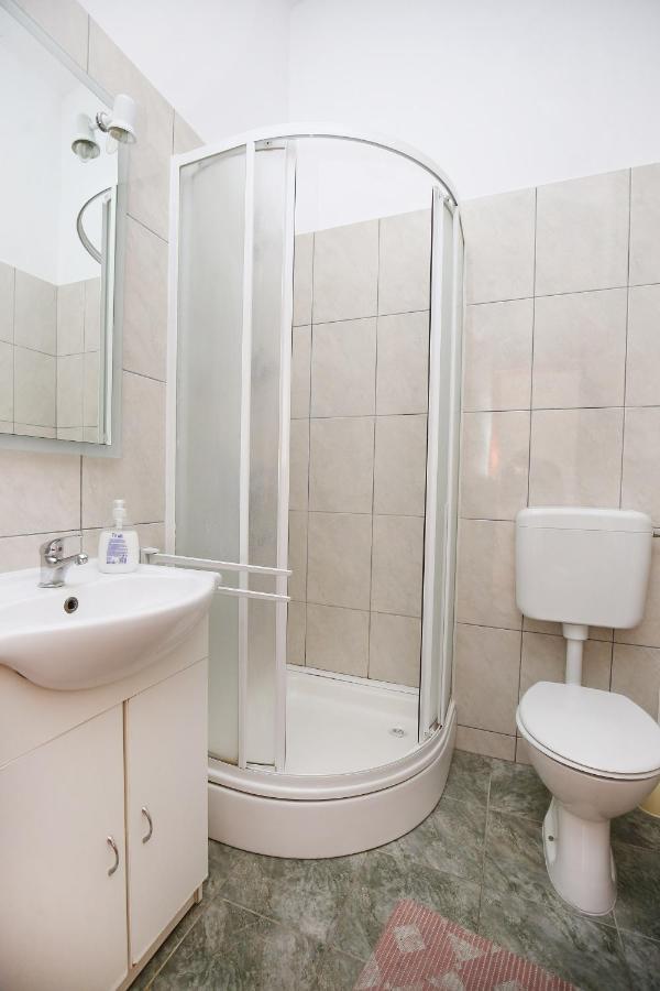 Apartmani Buca Biograd Na Moru Ngoại thất bức ảnh