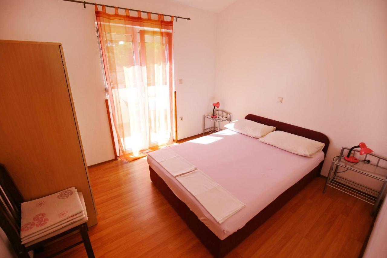 Apartmani Buca Biograd Na Moru Ngoại thất bức ảnh
