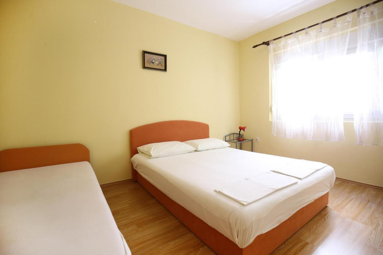 Apartmani Buca Biograd Na Moru Ngoại thất bức ảnh