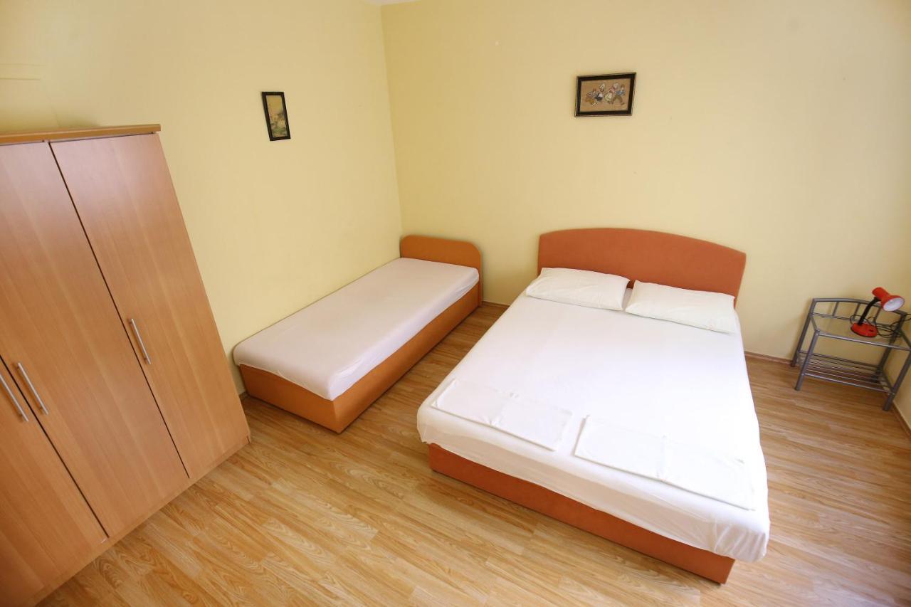Apartmani Buca Biograd Na Moru Ngoại thất bức ảnh