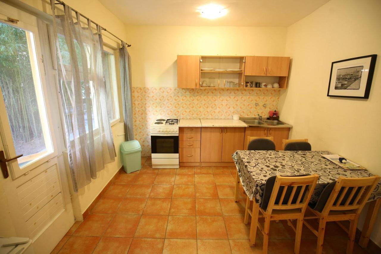 Apartmani Buca Biograd Na Moru Ngoại thất bức ảnh