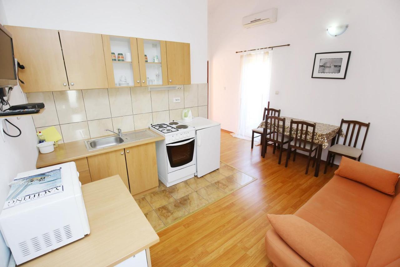 Apartmani Buca Biograd Na Moru Ngoại thất bức ảnh