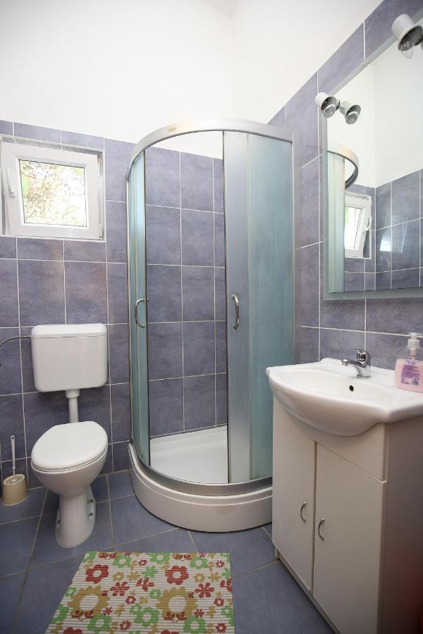 Apartmani Buca Biograd Na Moru Ngoại thất bức ảnh